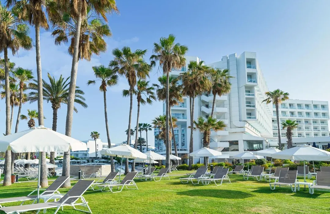 Leonardo Plaza Cypria Maris Beach Hotel&Spa-1